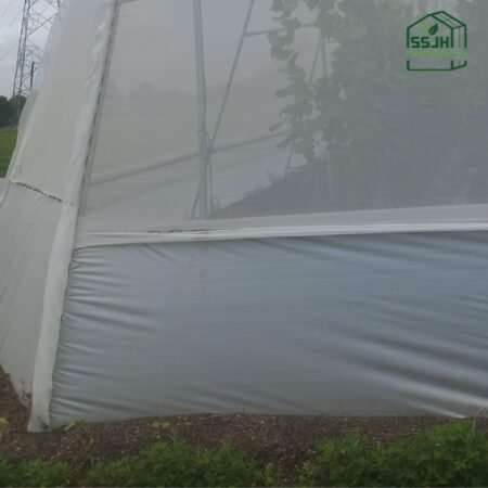 High-quality farming apron by SSJH Protected Farming Proprietary Limited in Botswana, designed for durability and farm safety.