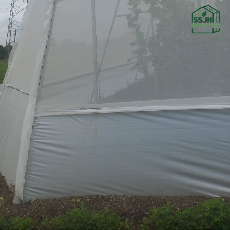 High-quality farming apron by SSJH Protected Farming Proprietary Limited in Botswana, designed for durability and farm safety.